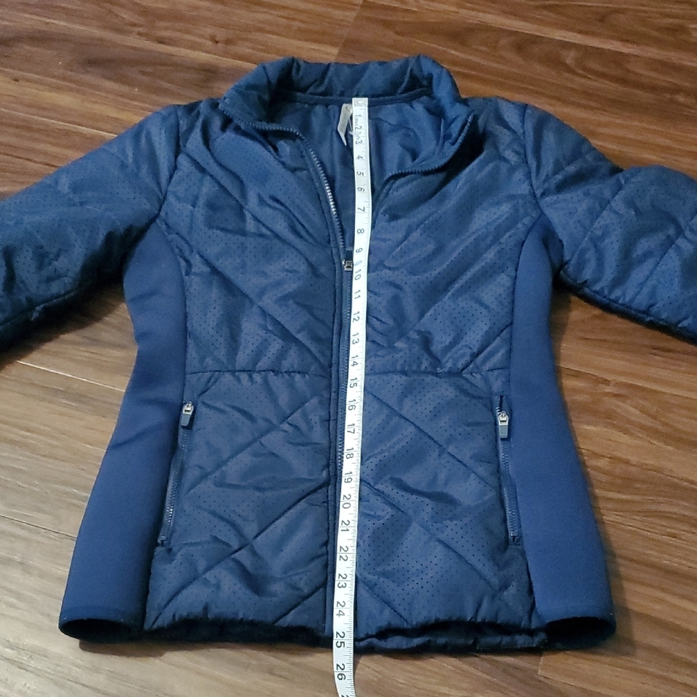 Fabletics Navy Full Zip Puffer Jacket With Zip Out Hood - Picture 6 of 12